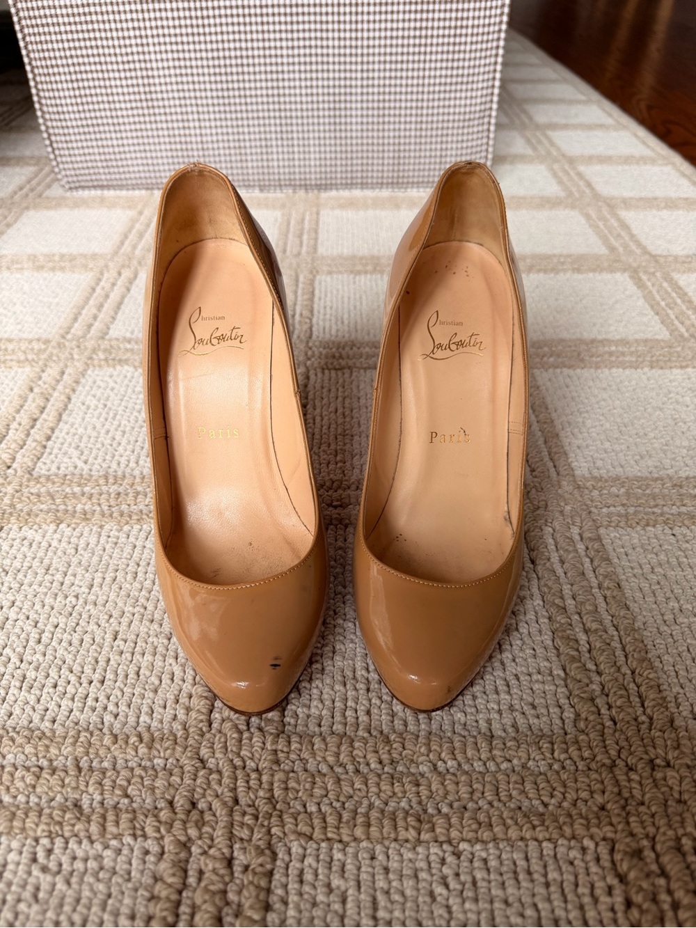 Christian Louboutin Beige Patent Leather Pumps